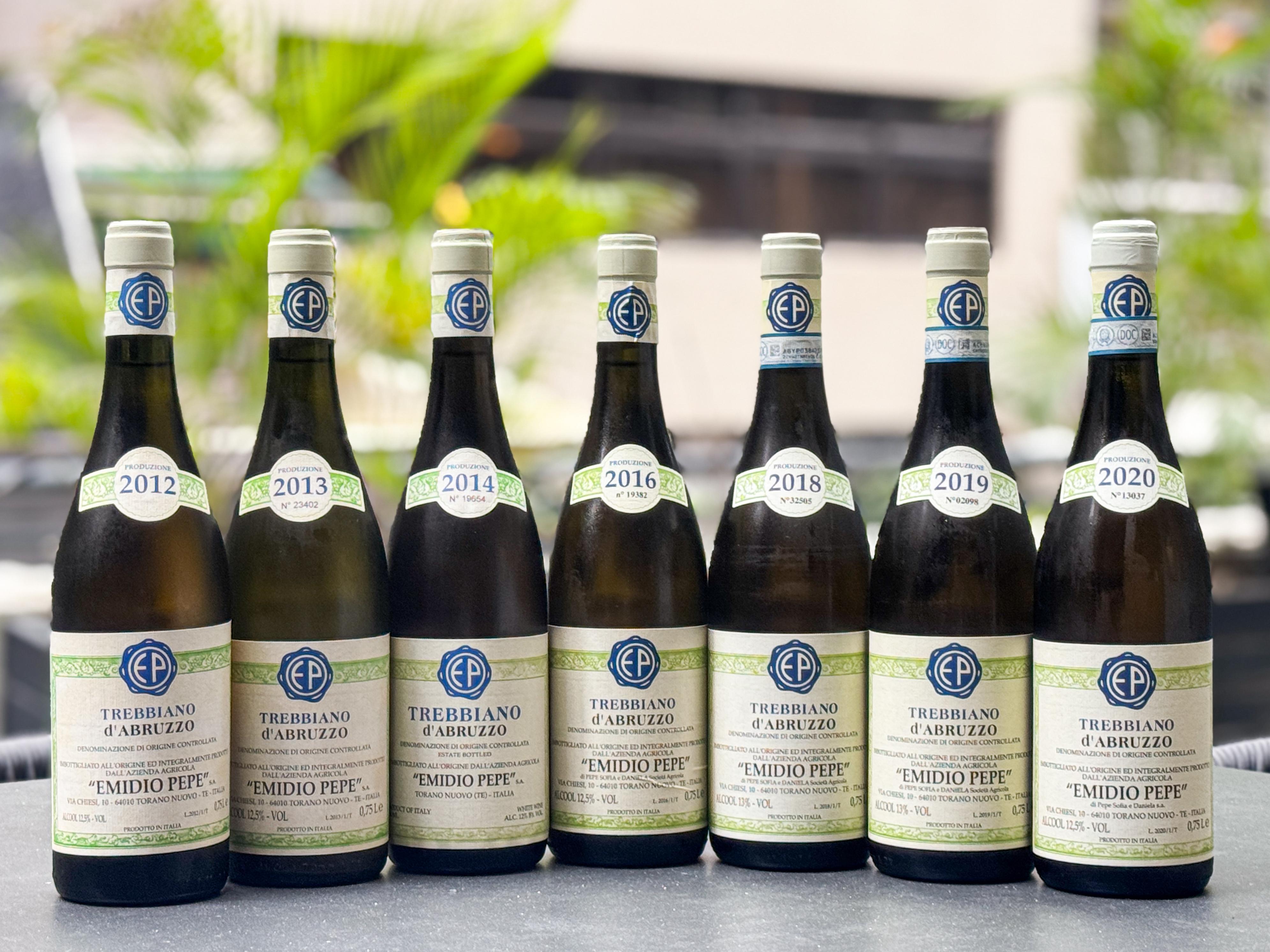 Sipping Society - Emidio Pepe Trebbiano d'Abruzzo Vertical Tasting