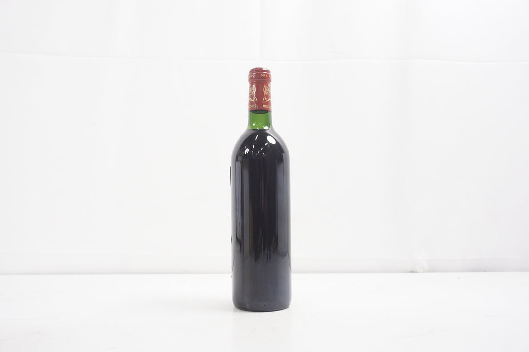 Chateau Mouton Rothschild 1987 *