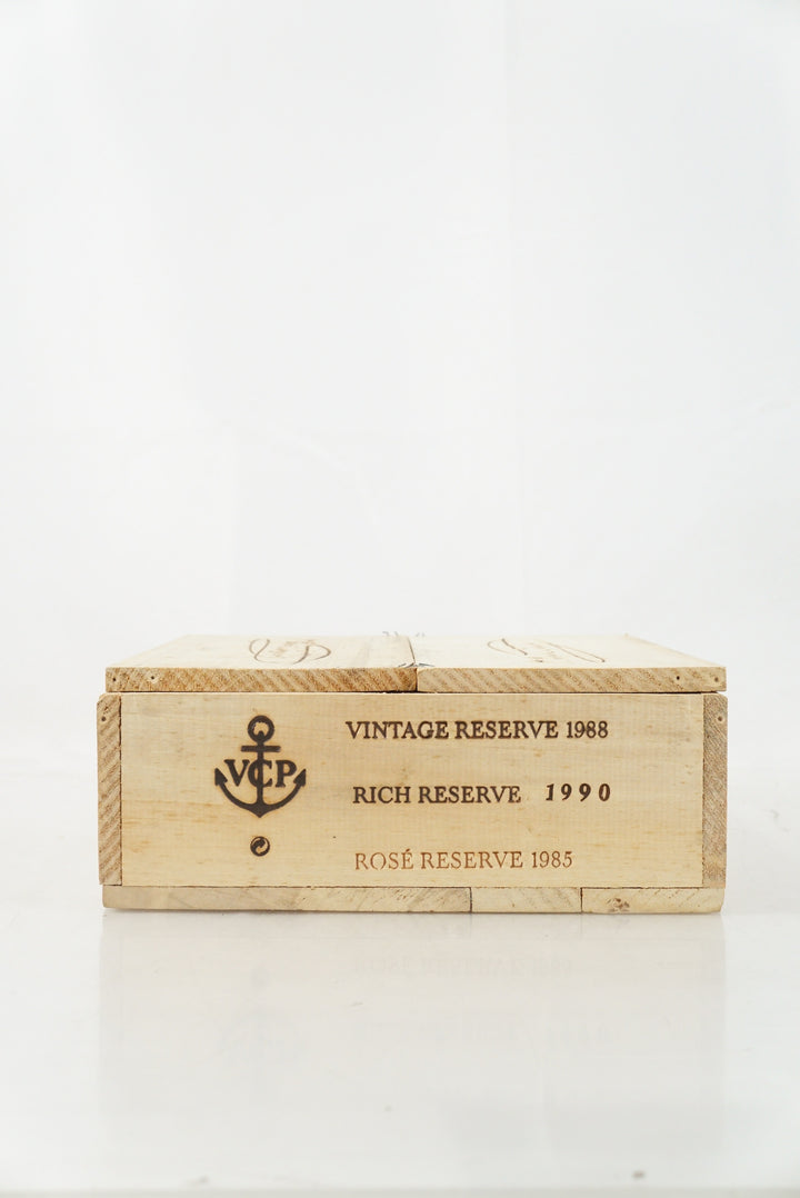 Veuve Clicquot Ponsardin Assortment (1 x Reserve 1988, 1 x Reserve 1990, 1 x Rose 1985) NV