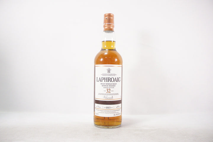 Laphroaig 32 Years Old Cask Strength NV