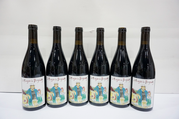 Mark Haisma a Bogan in Bogandy Rouge 2019