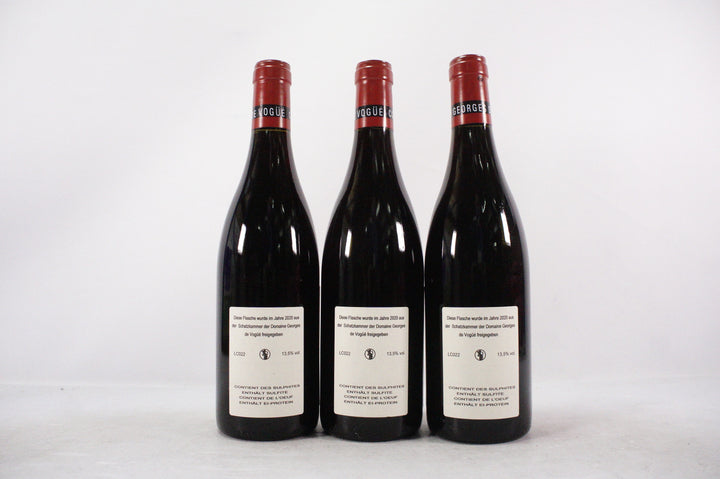 Comte Georges de Vogue Chambolle Musigny 2002 *