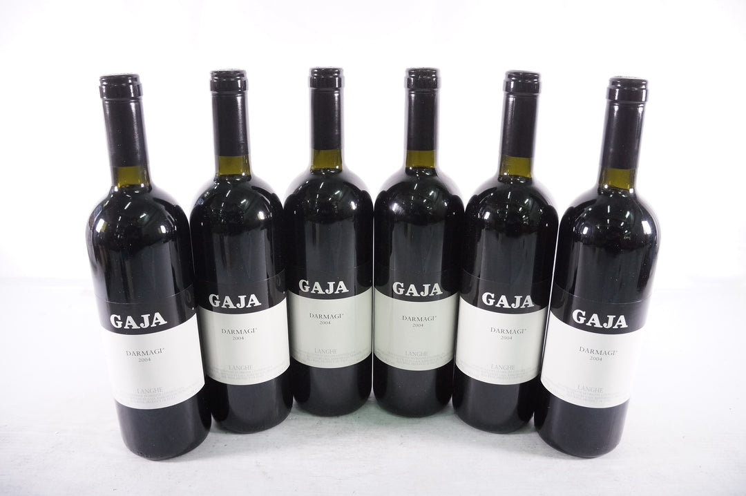 Gaja Darmagi 2004