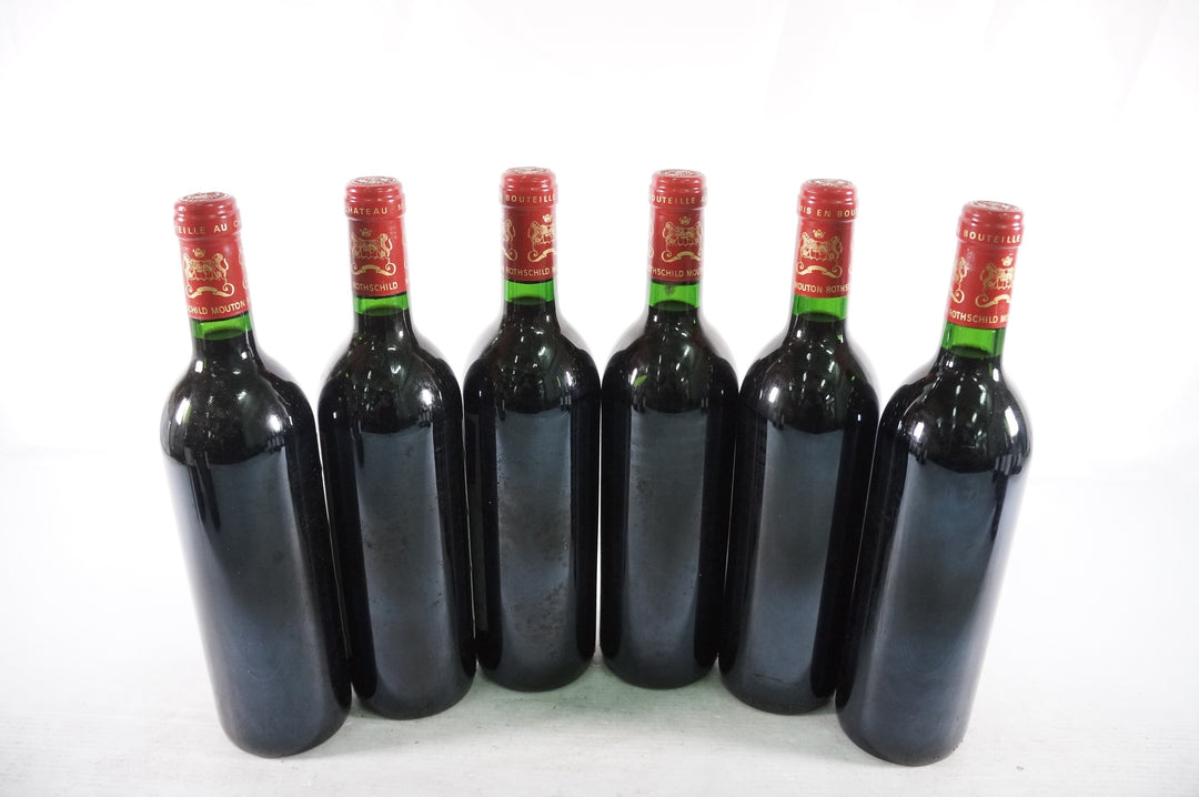 Chateau Mouton Rothschild 1988 *