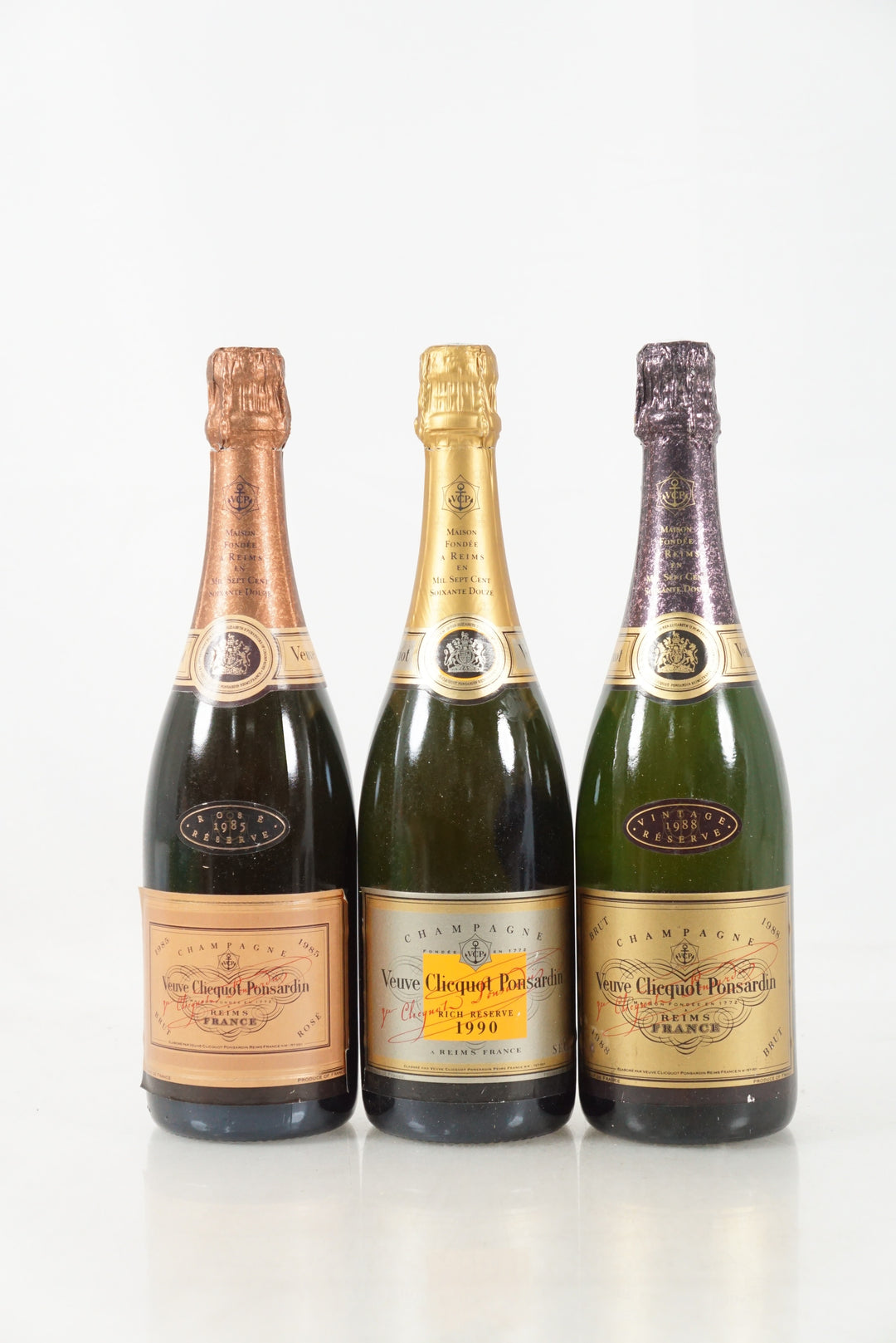 Veuve Clicquot Ponsardin Assortment (1 x Reserve 1988, 1 x Reserve 1990, 1 x Rose 1985) NV