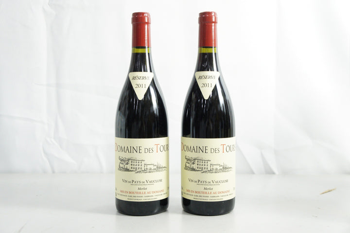 Domaine des Tours VDP de Vaucluse (Chateau Rayas) Merlot Reserve 2011