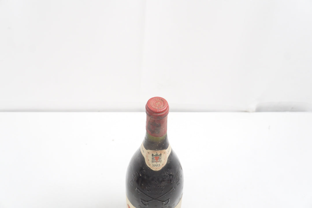 Clos des Papes Chateauneuf du Pape Magnum 1985 *
