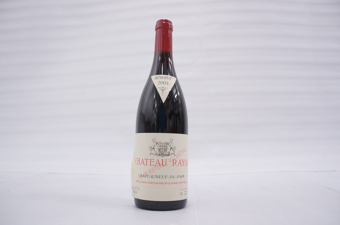 Chateau Rayas Chateauneuf du Pape 2004 *