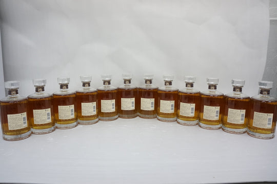 Hibiki 17yr (With box)