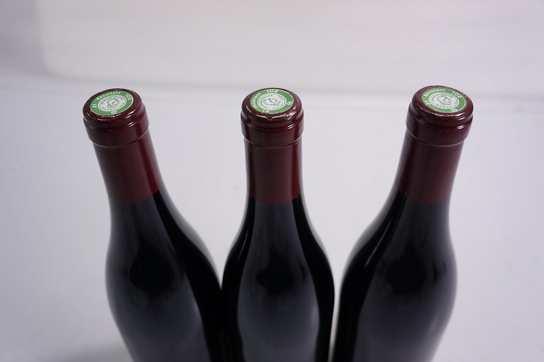 Perrot Minot Charmes Chambertin Grand Cru Vieilles Vignes 2002