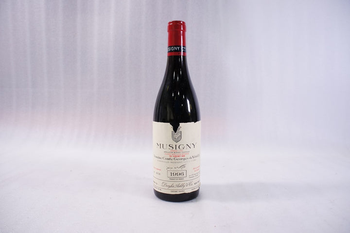 Comte Georges de Vogue Musigny Grand Cru Vieilles Vignes 1996 *