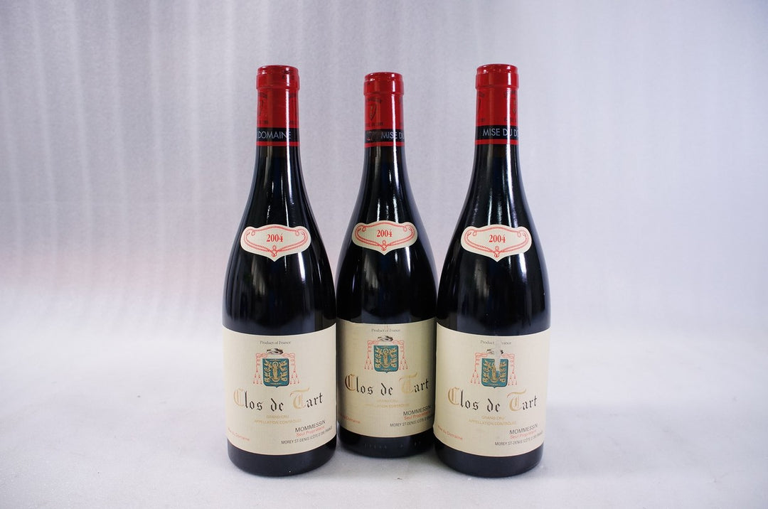 Mommessin Clos de Tart Grand Cru 2004 *