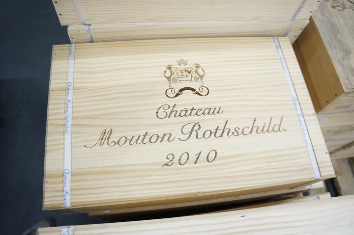 Chateau Mouton Rothschild 2010