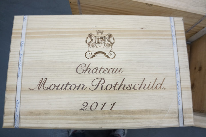 Chateau Mouton Rothschild 2011