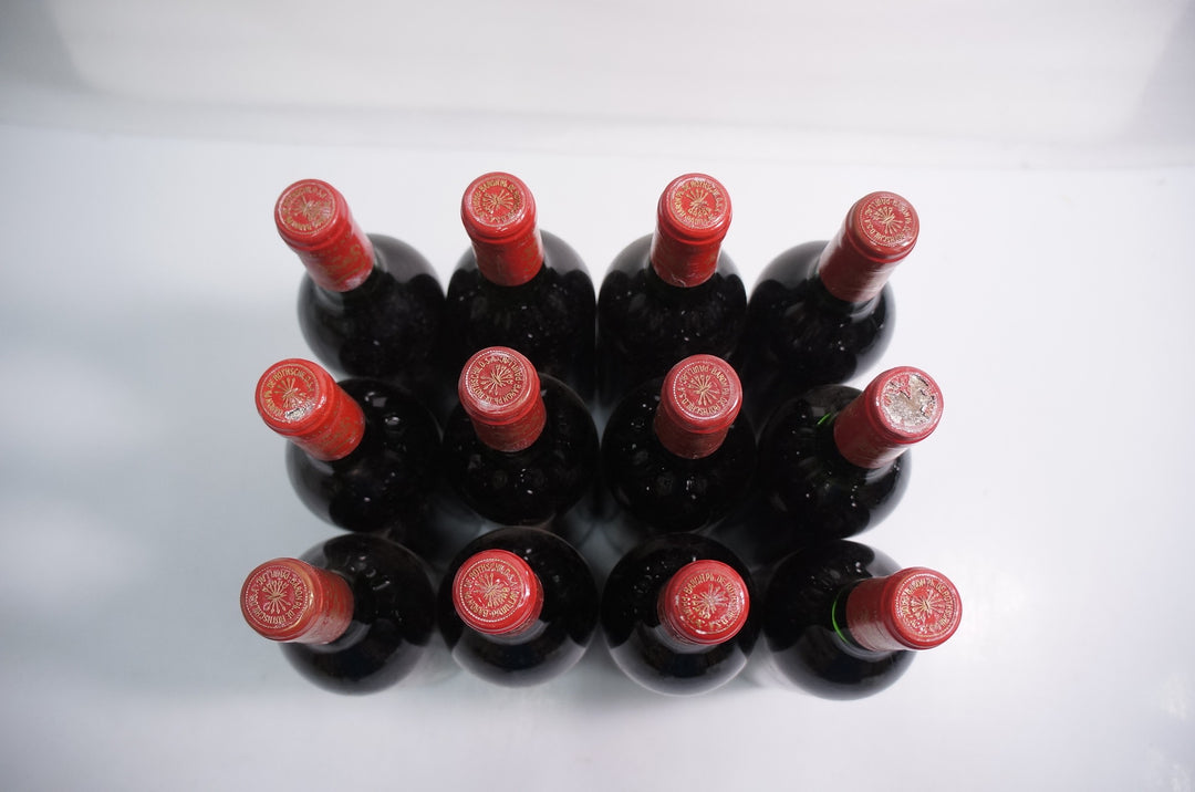 Chateau Mouton Rothschild 1986 *