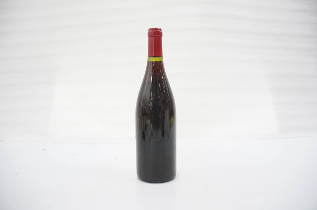 Jacky Truchot Chambolle Musigny Les Sentiers 1er Cru 2001 *