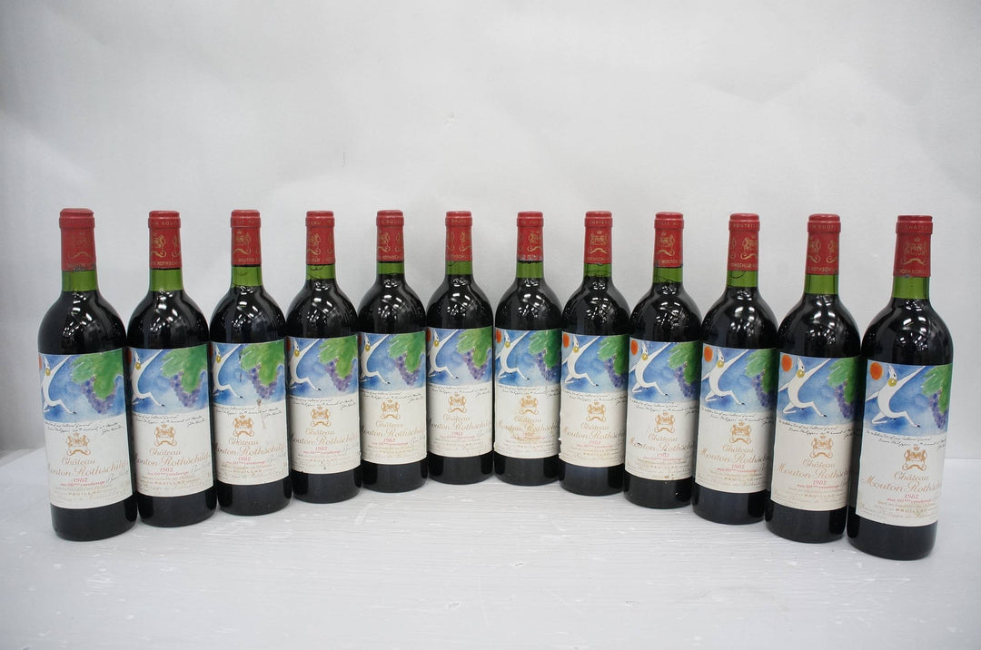 Chateau Mouton Rothschild 1982 *