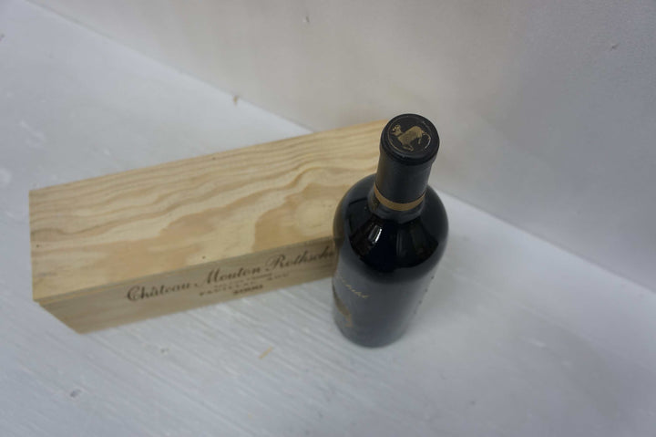 Chateau Mouton Rothschild 2000