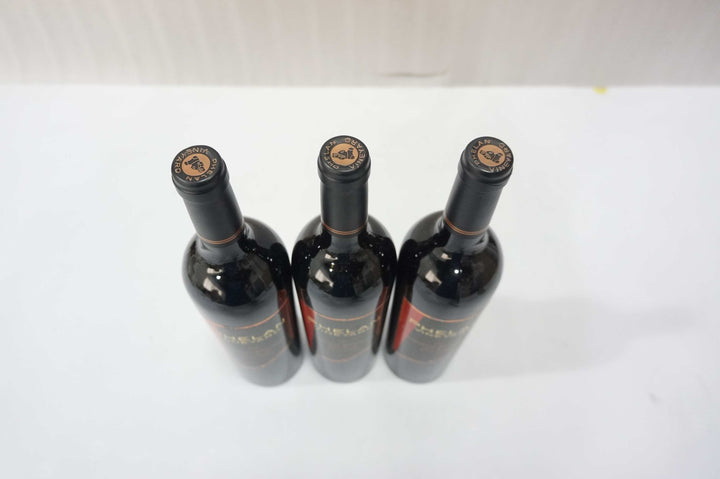 Phelan Vineyard 2001 *