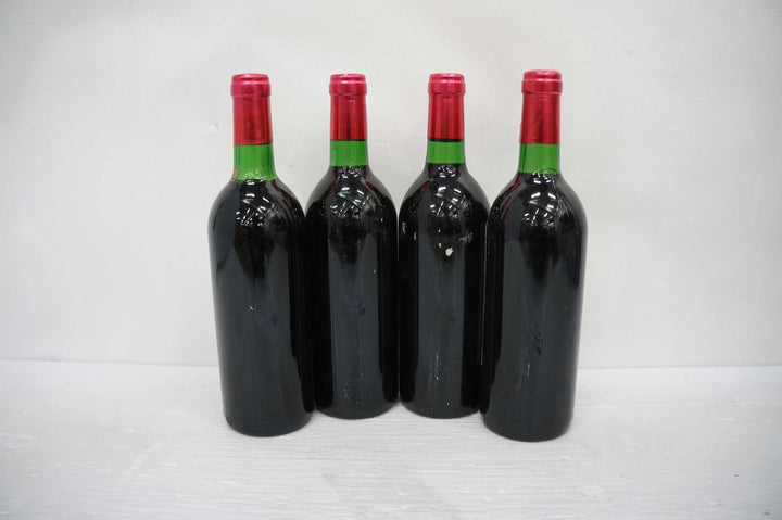 Chateau Musar Gaston Hochar (Label Condition) 1982 *