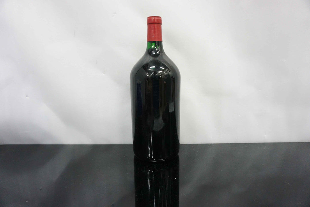 Chateau Mouton Rothschild (OWC) Double Magnum 1985 *