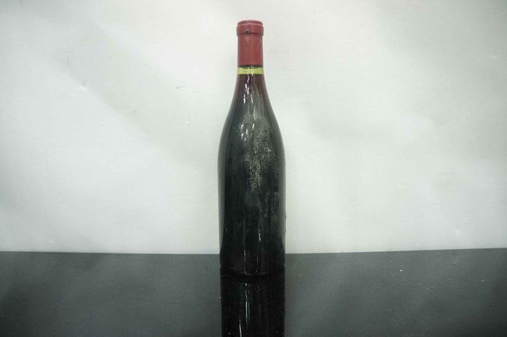 Robert Groffier Chambertin Clos de Beze Grand Cru 1981 *