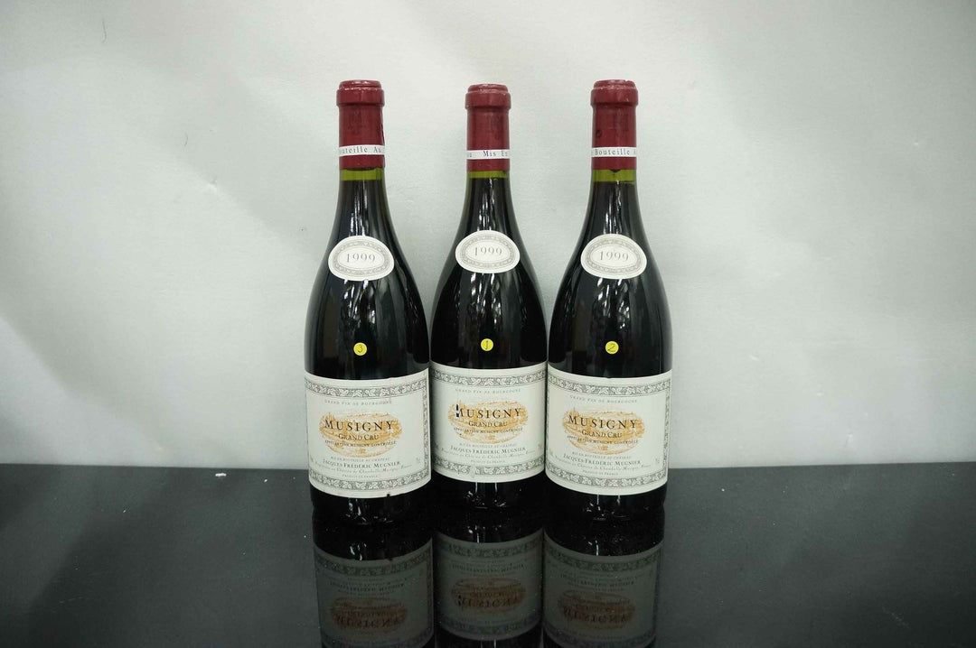 J.F. Mugnier Musigny Grand Cru 1999 *