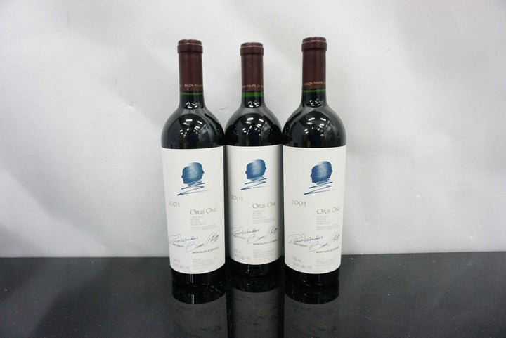 Opus One (OWC) 2001