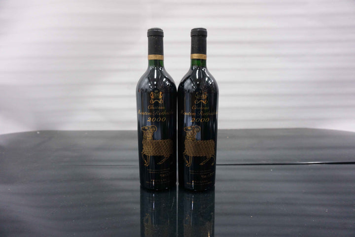 Chateau Mouton Rothschild 2000 *
