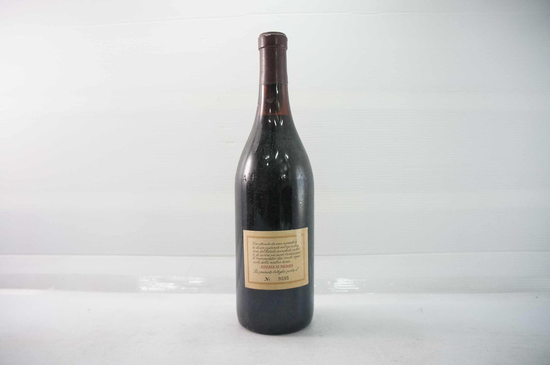 Terre del Barolo Riserva Numerata 1971 *