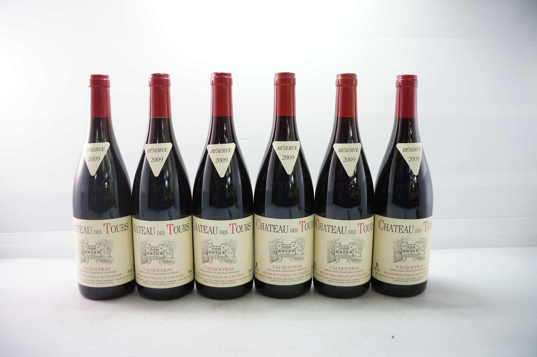 Chateau des Tours Vacqueyras (Chateau Rayas) 2009 *