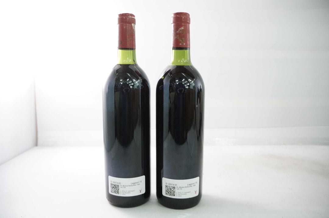 Chateau Mouton Rothschild 1983 *