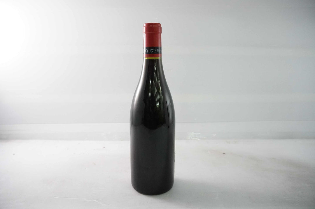 Comte Georges de Vogue Musigny Cuvee Vieilles Vignes Grand Cru 2001