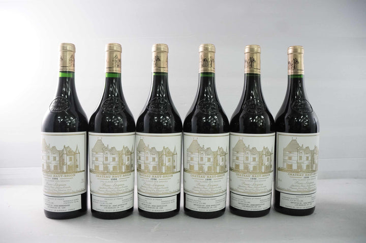 Chateau Haut Brion OWC 1996 *