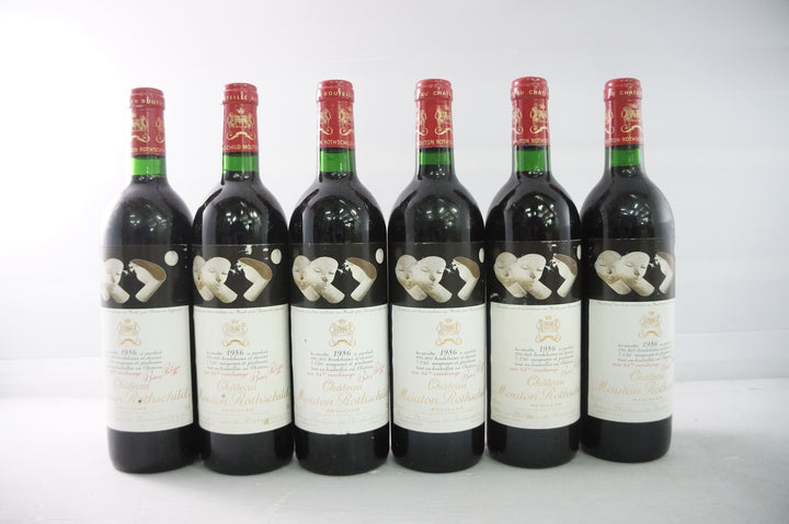 Chateau Mouton Rothschild OWC 1986 *