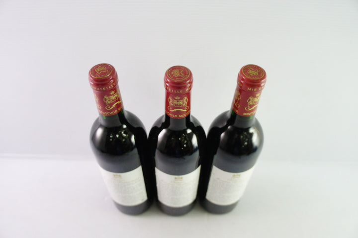 Chateau Mouton Rothschild 1992