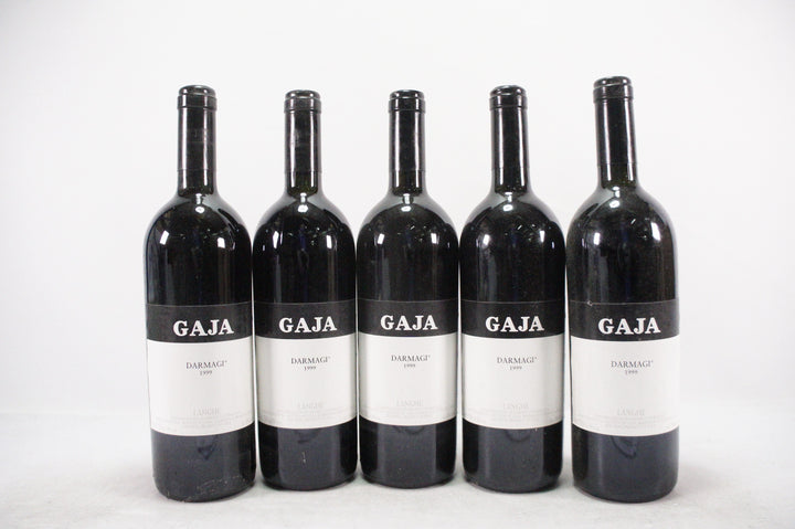 Gaja Darmagi 1999