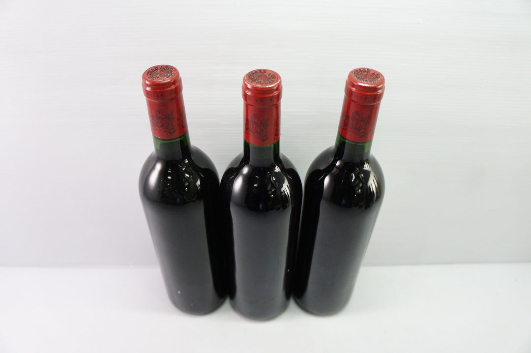 Chateau Montrose 1990 *