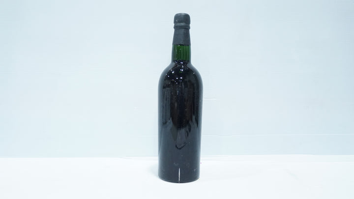 Taylor's Fladgate Vintage Port 1955 *