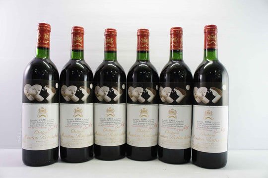 Chateau Mouton Rothschild 1986 *