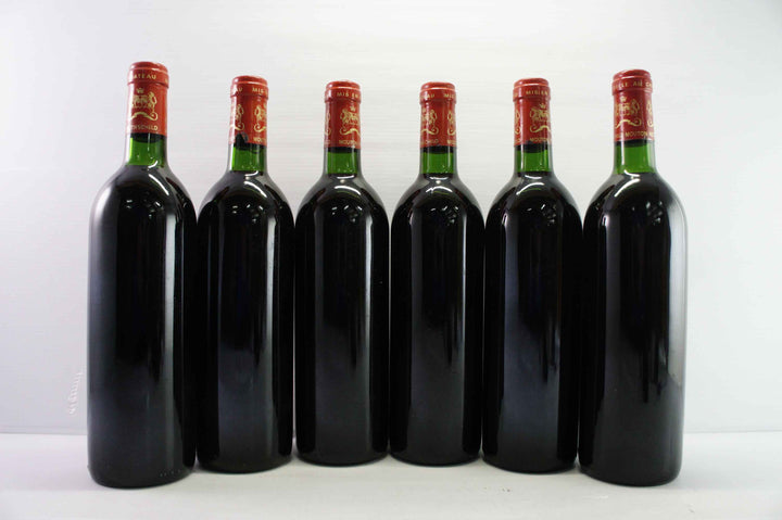 Chateau Mouton Rothschild 1986 *