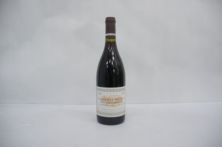 J.F. Mugnier Chambolle Musigny Les Amoureuses 1er Cru 1996 *
