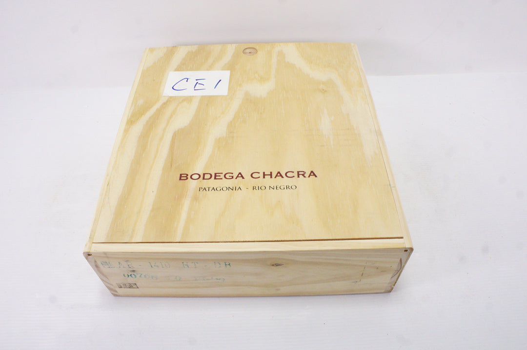 Bodega Chacra 'Treinta y Dos 32' Pinot Noir 2010